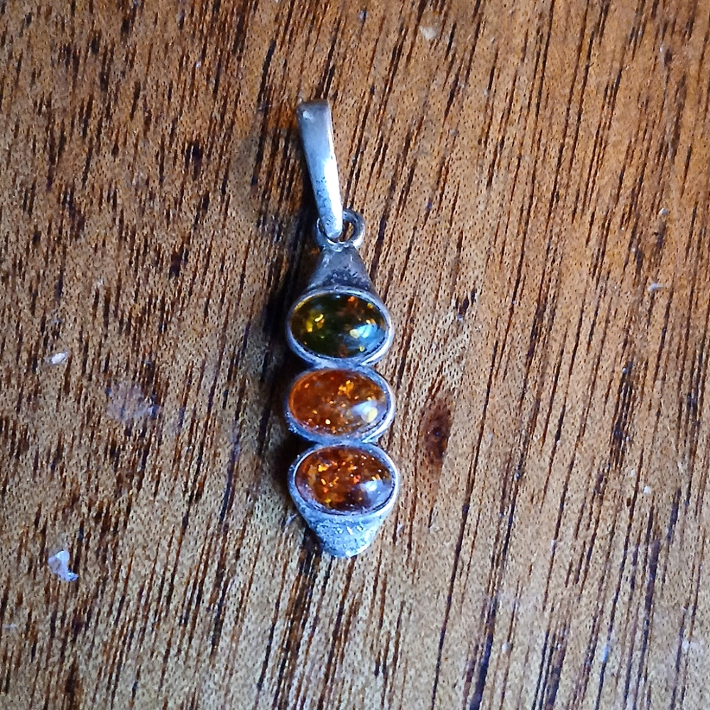 925 Amber Multi colored small pendant